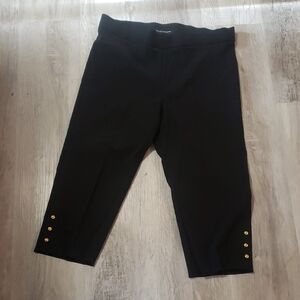 Black Capri Leggings with Gold Button Accents Counterparts Size 12P
